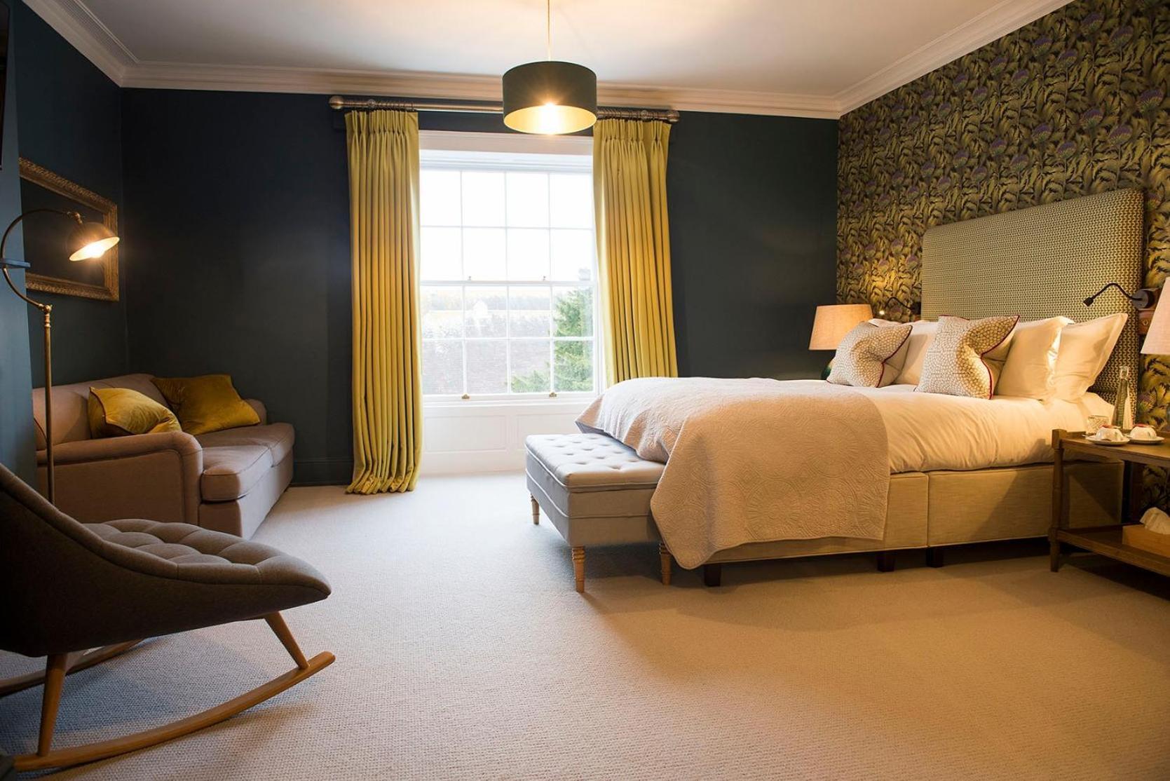 Purchases Restaurant & Accommodation Chichester Bagian luar foto