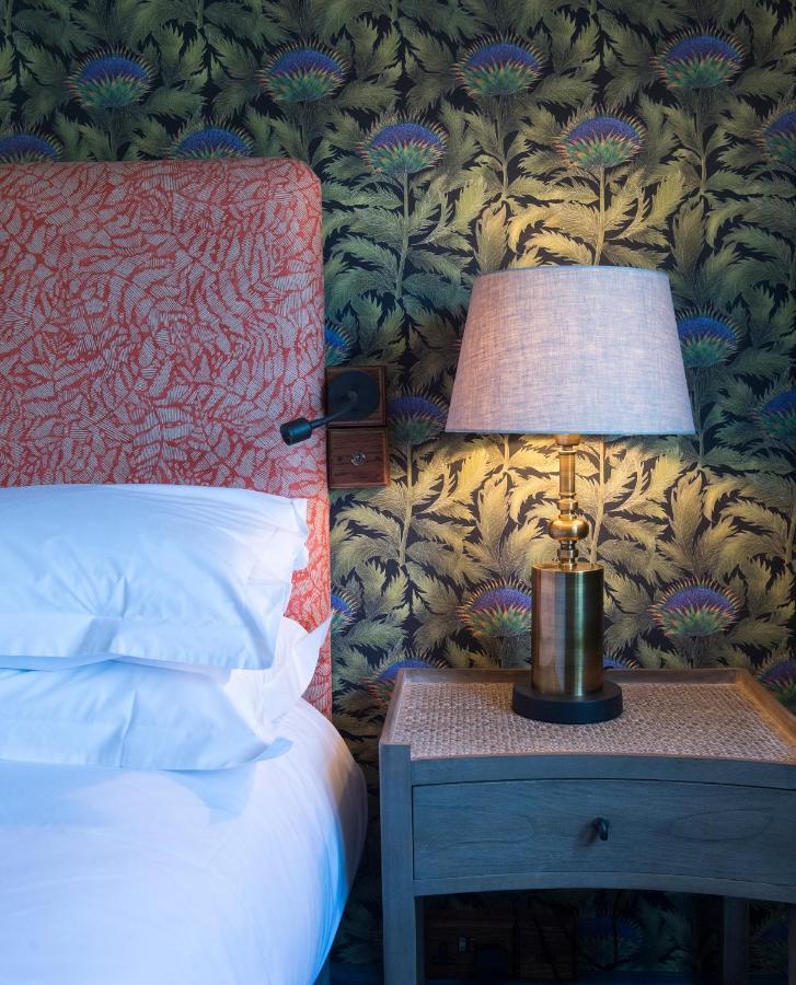 Purchases Restaurant & Accommodation Chichester Bagian luar foto