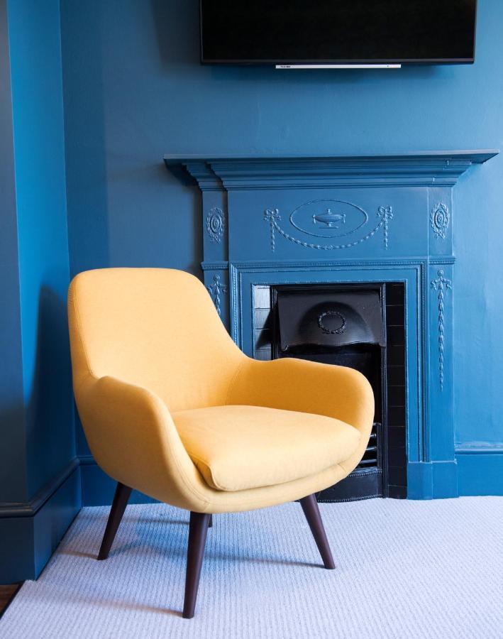Purchases Restaurant & Accommodation Chichester Bagian luar foto